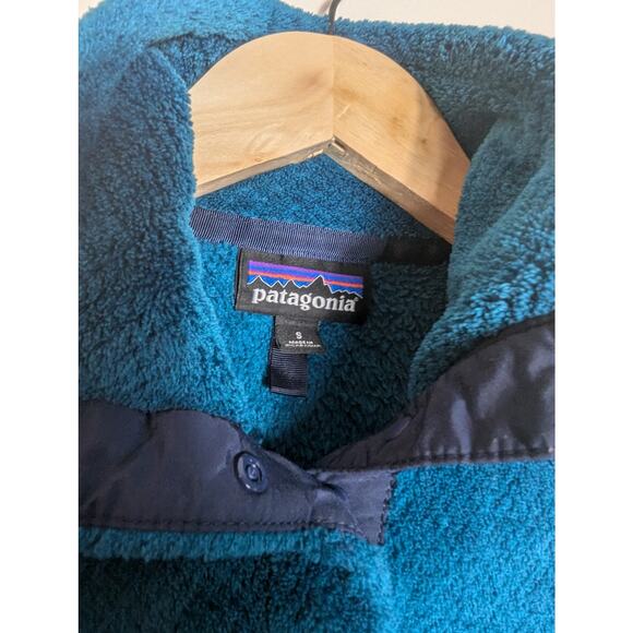 Patagonia Women's Re-Tool Snap-T Fleece Pullover in Cerulean Blue - Picture 6 of 8